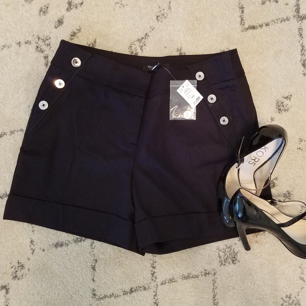 Brand New White House Black Market size 4 black sh